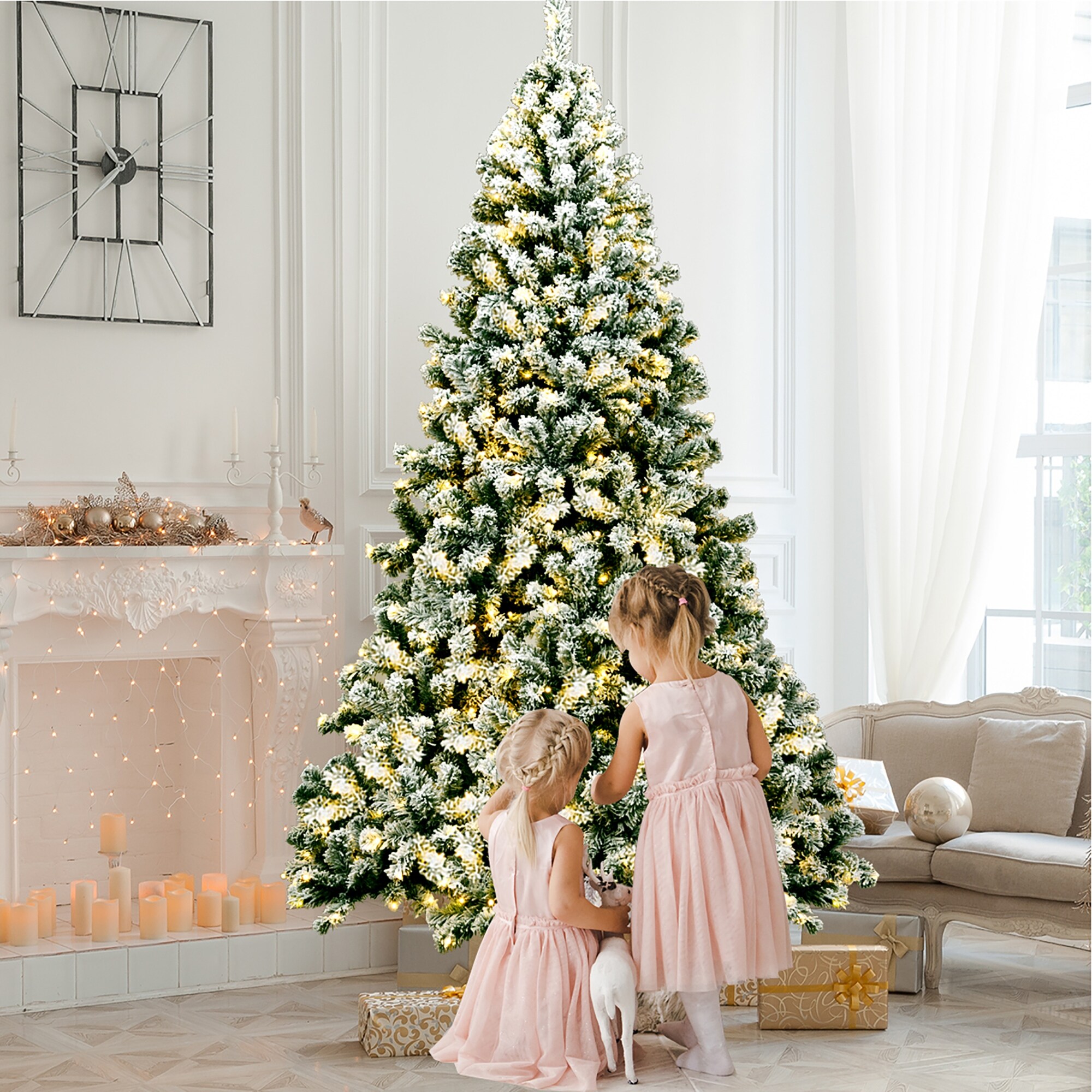 Pre lit snow tipped christmas tree outlet